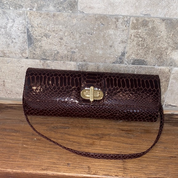La Regale Faux Snake Skin Bag - Picture 6 of 17